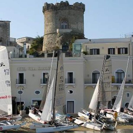 Appartamenti Su Piazza Matteotti Forio Centralissimi Luaran gambar